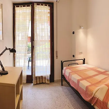 Apartment Tirreno 1 *